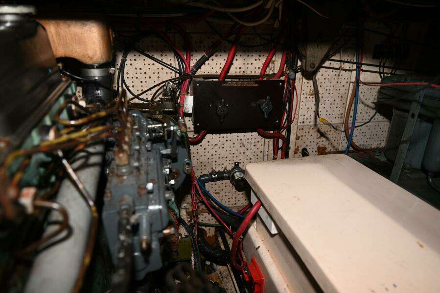 32ft Grand Banks Yacht For Sale