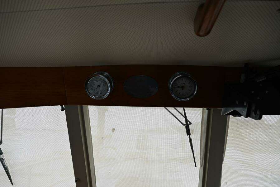 32ft Grand Banks Yacht For Sale