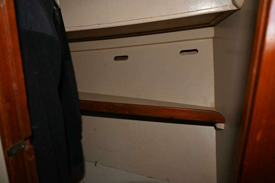 32ft Grand Banks Yacht For Sale