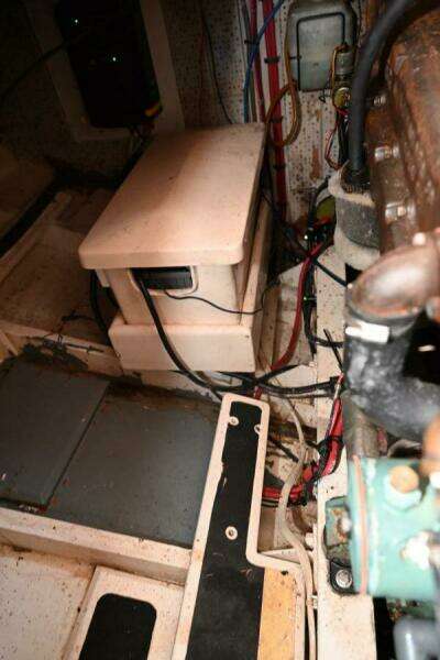 32ft Grand Banks Yacht For Sale