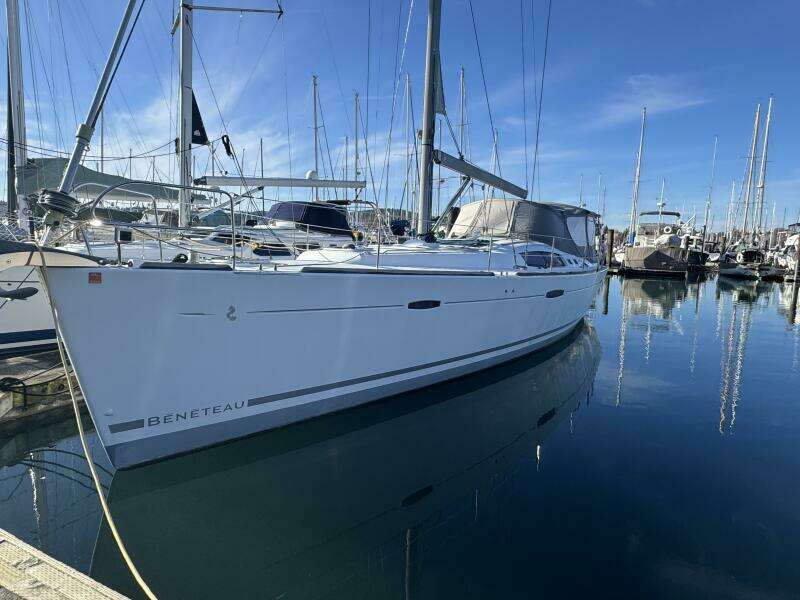 49ft Beneteau Yacht For Sale