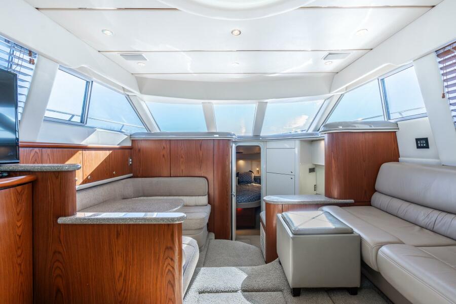 41' 1999 Maxum 4100 SCA Motor Yacht
