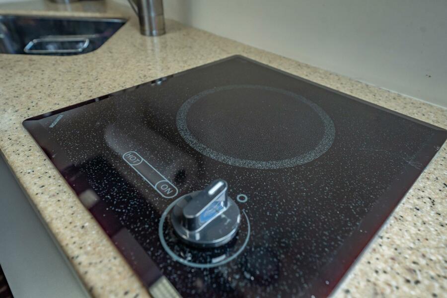 32' 2004 Luhrs 32 Open