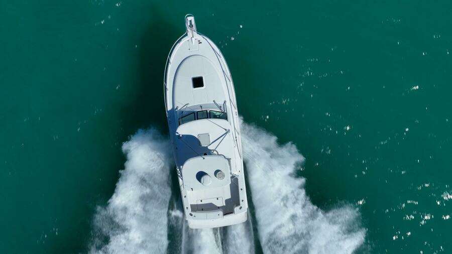 32ft Luhrs Yacht For Sale