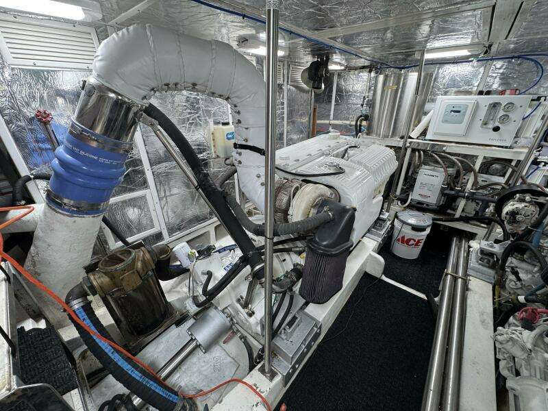 Whatever 55ft Altima Yacht For Sale