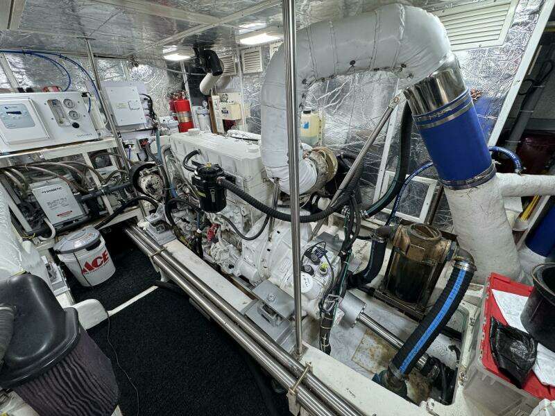 Whatever 55ft Altima Yacht For Sale