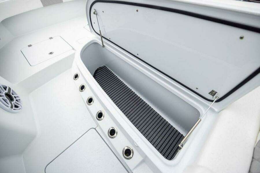 Never Enough 38ft Freeman Yacht For Sale