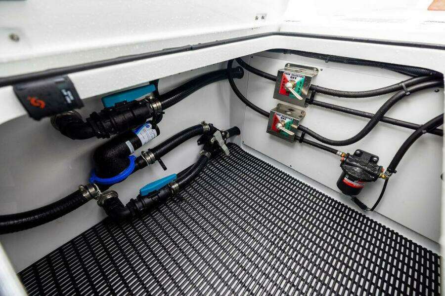 Never Enough 38ft Freeman Yacht For Sale