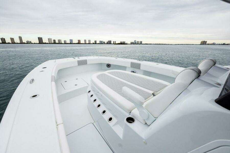 Never Enough 38ft Freeman Yacht For Sale