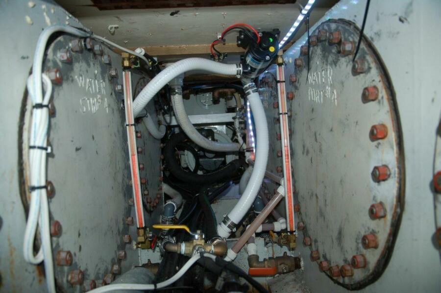 48' 2006 Custom Sprague