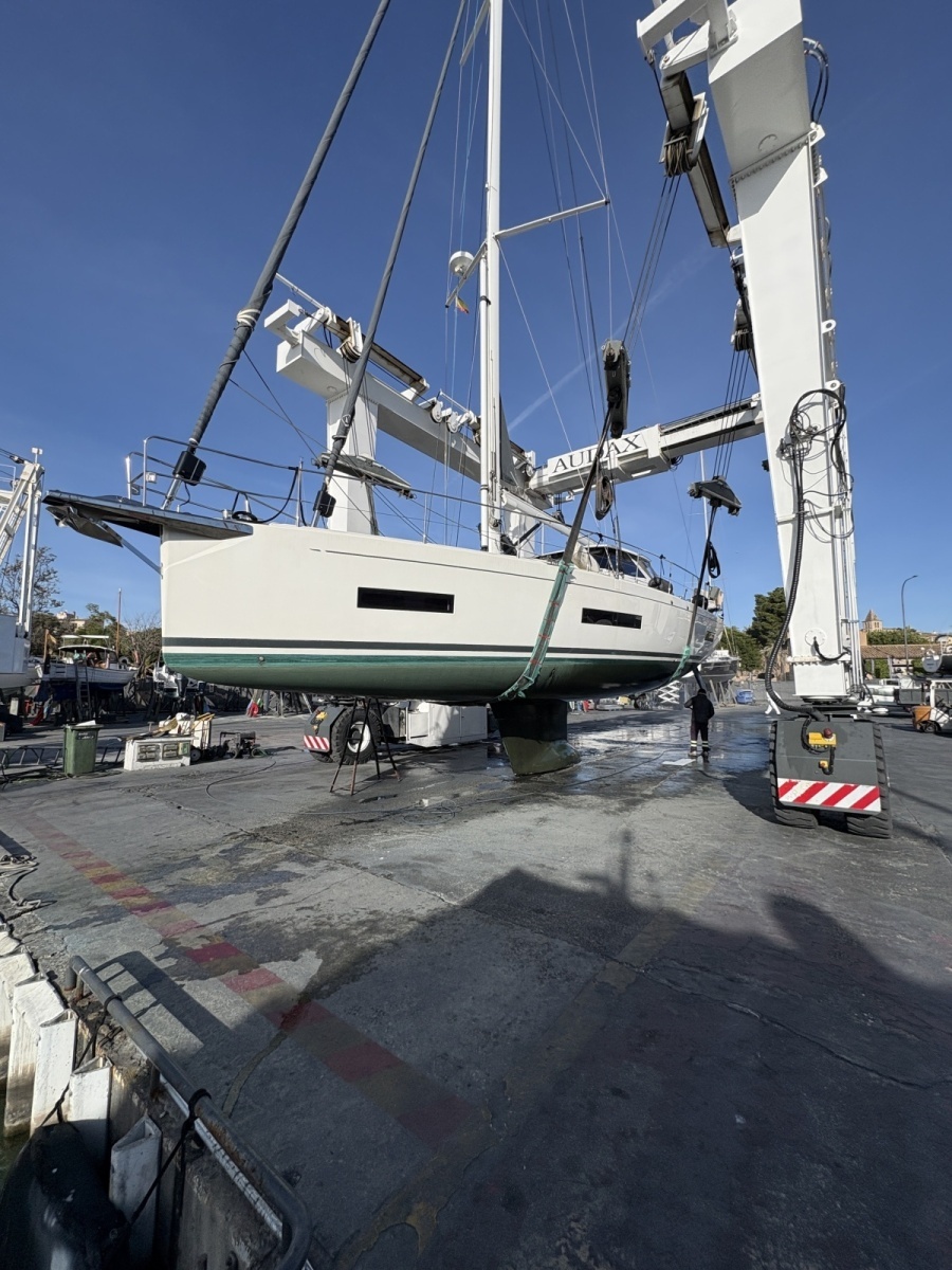 2023 Amel 50 REVIVER