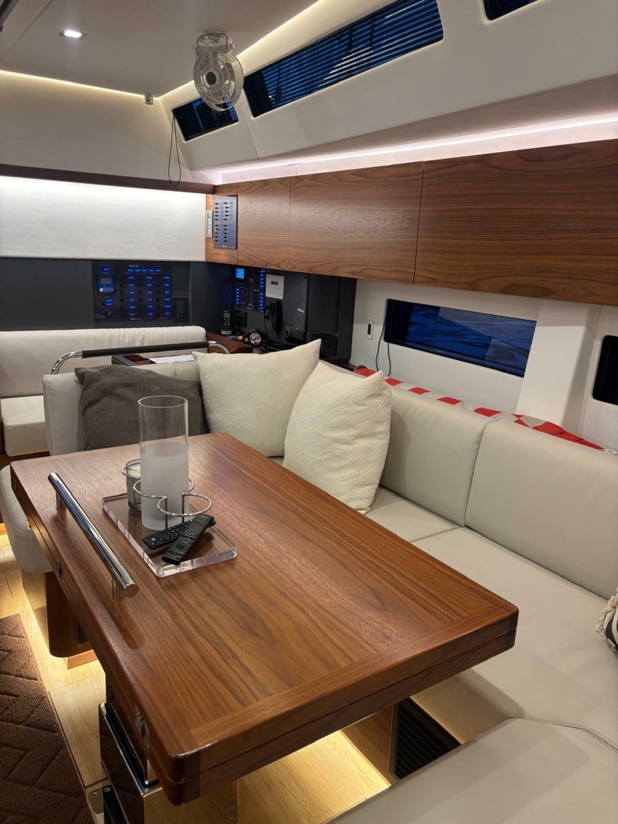 2023 Amel 50 REVIVER nav desk