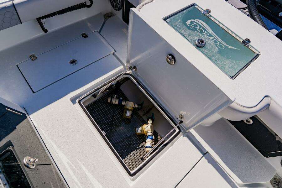 25ft Dorado Yacht For Sale
