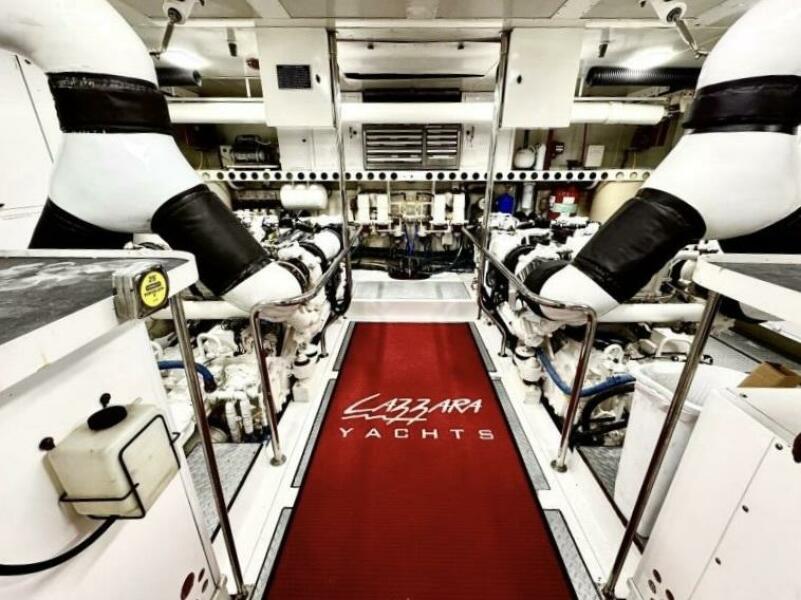 94' 2001 Lazzara Yachts 94 Motor Yacht