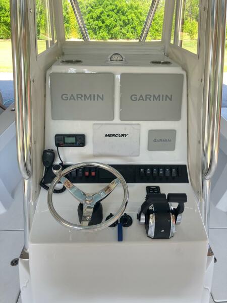 25' 2024 Latitude Tournament Boats 25