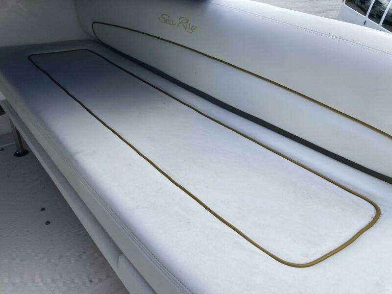 Island Girl 30ft Sea Ray Yacht For Sale