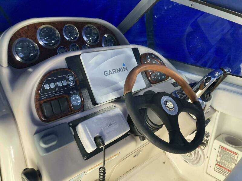 Island Girl 30ft Sea Ray Yacht For Sale