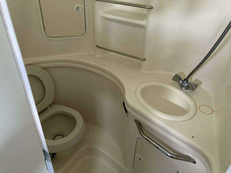 Island Girl 30ft Sea Ray Yacht For Sale