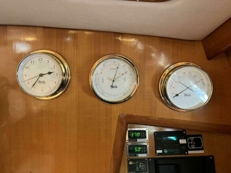 44ft Outbound Yacht For Sale