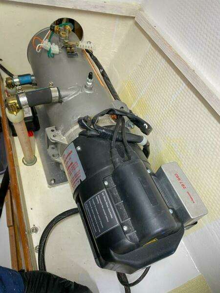 44ft Outbound Yacht For Sale