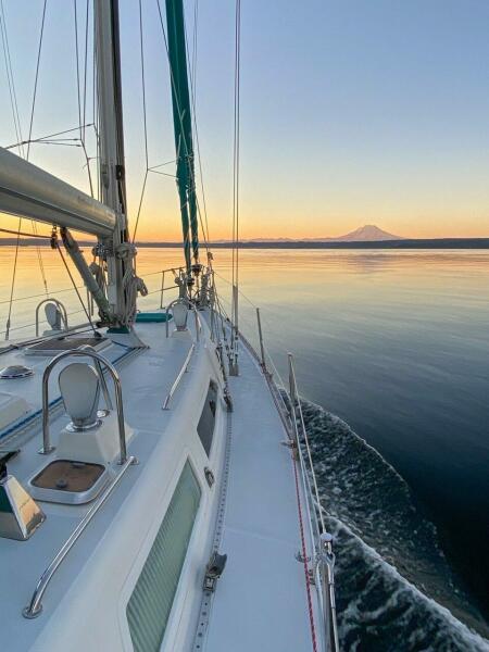 44' 2000 Outbound 44