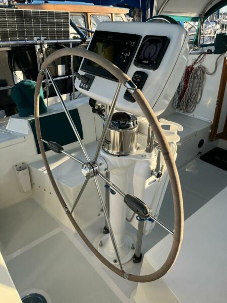 44' 2000 Outbound 44