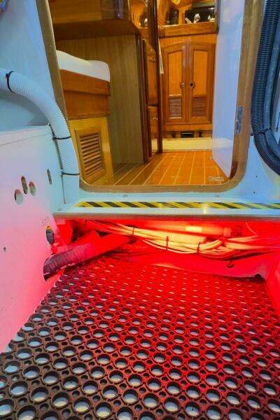 44ft Outbound Yacht For Sale