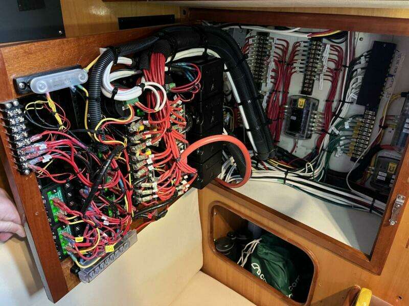 44ft Outbound Yacht For Sale