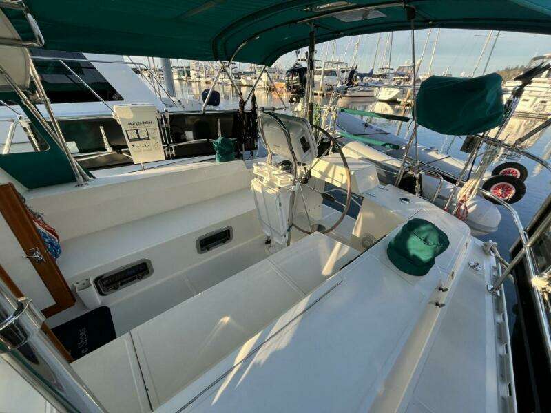 44ft Outbound Yacht For Sale