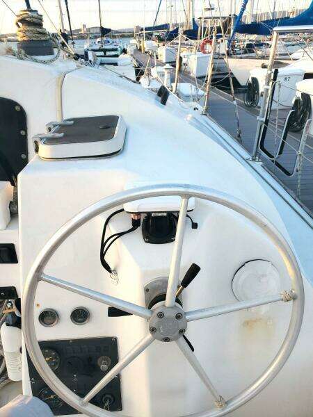 35ft Beneteau Yacht For Sale