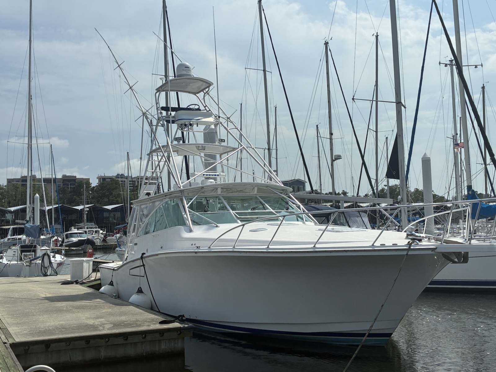 2000 Cabo Express 45