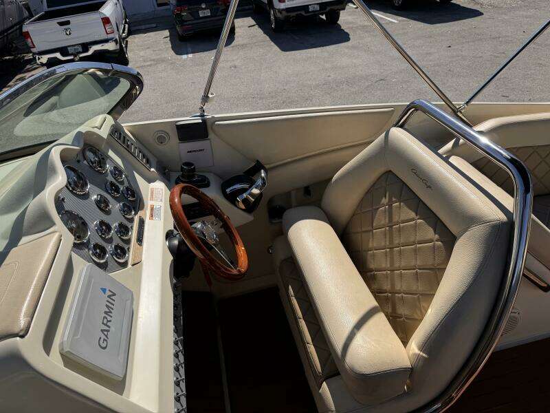 30ft Chris Craft Yacht For Sale