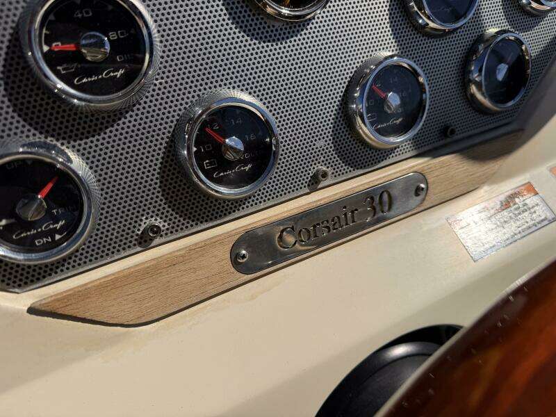 30ft Chris Craft Yacht For Sale