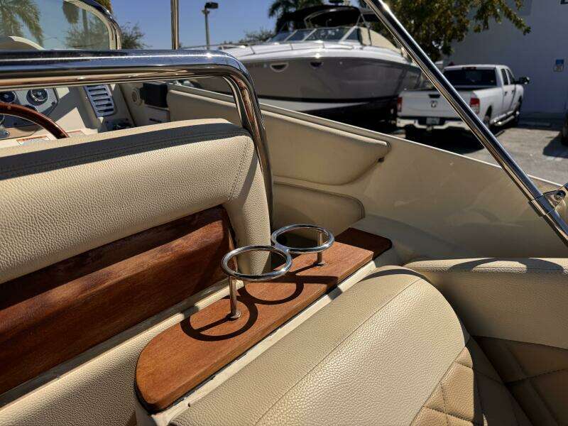 30ft Chris Craft Yacht For Sale