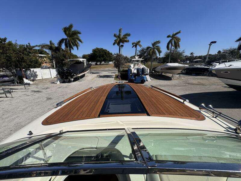 30ft Chris Craft Yacht For Sale