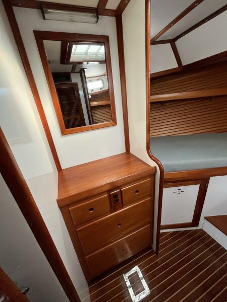 38' 1986 Wilbur Flybridge Cruiser