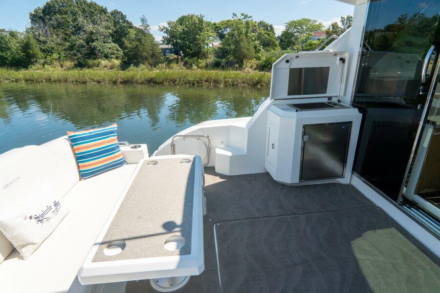 48' 2013 Cruisers Yachts 48 Cantius