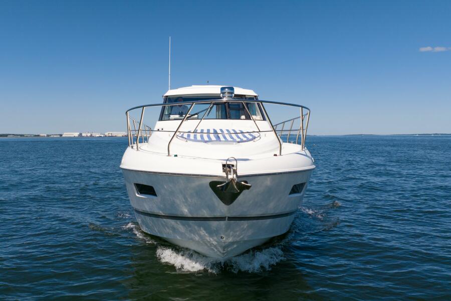 48' 2013 Cruisers Yachts 48 Cantius