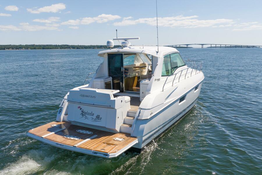 48' 2013 Cruisers Yachts 48 Cantius