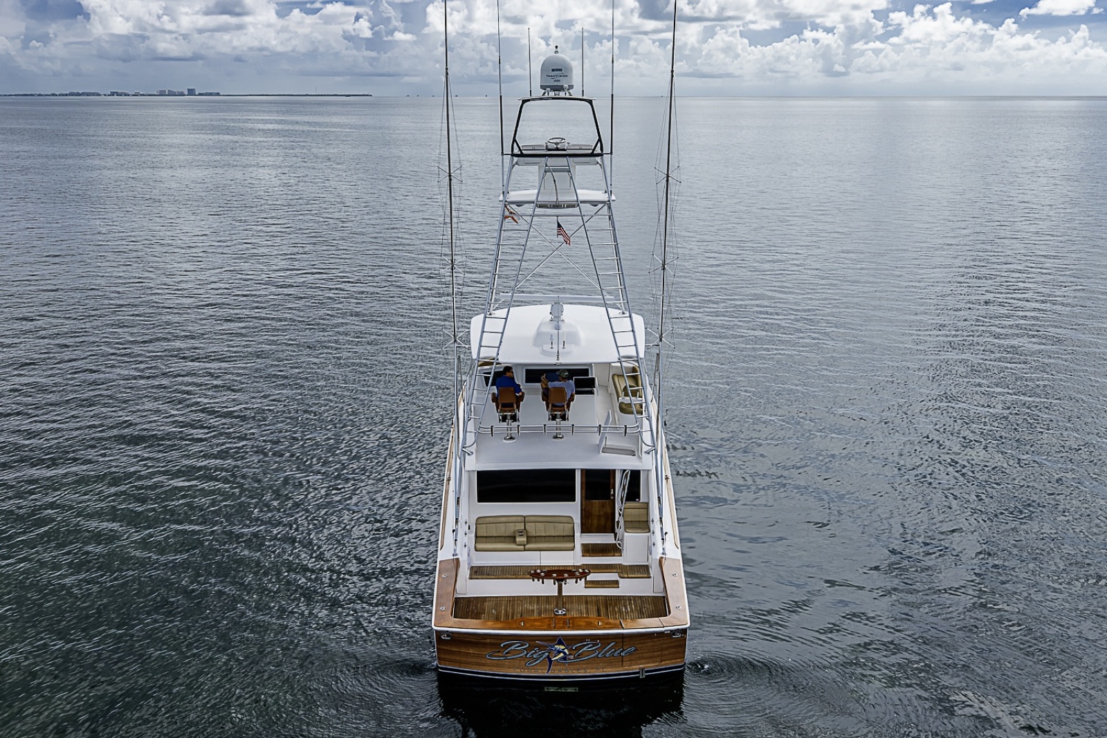 Viking 64 BIG BLUE - Exterior