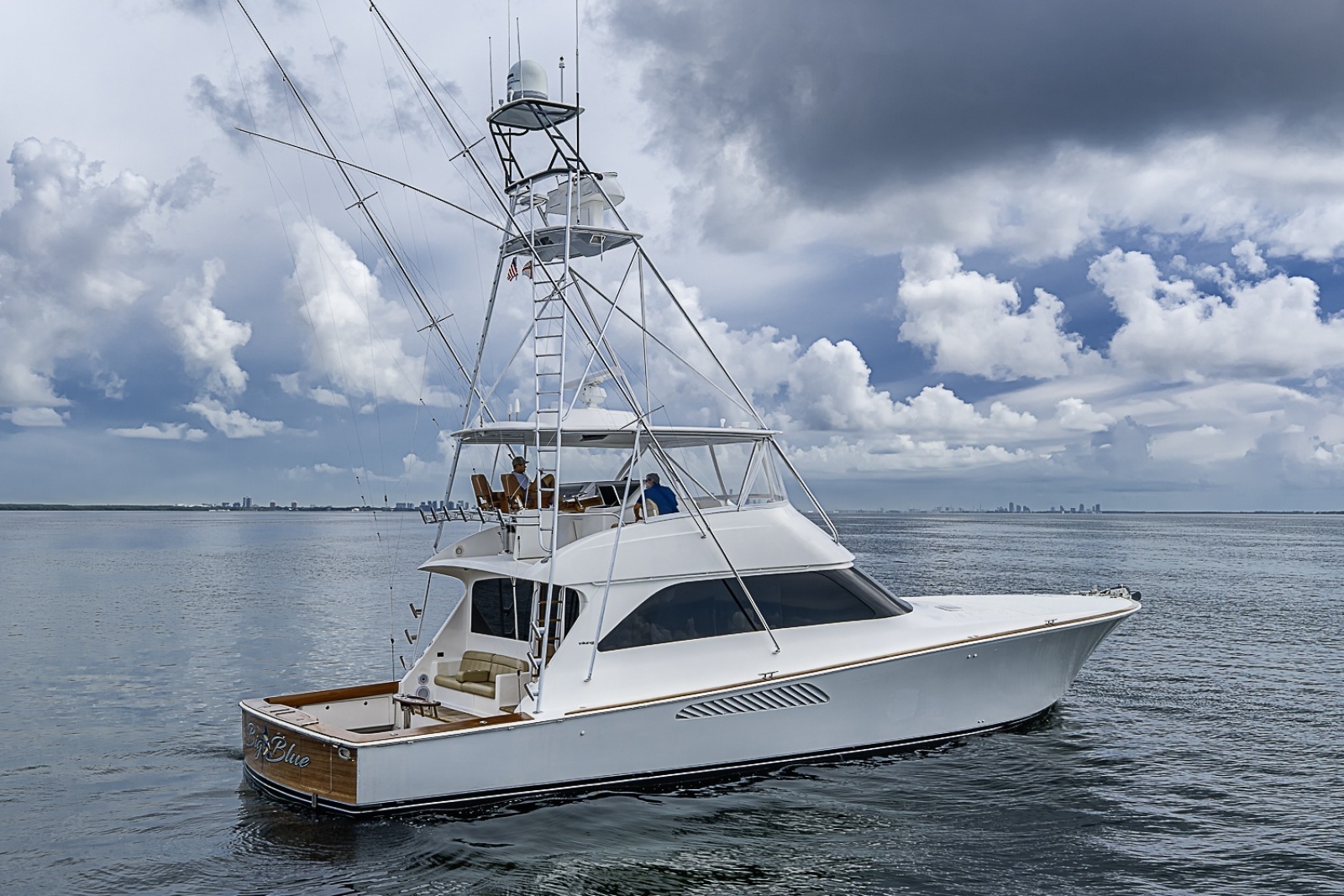 Viking 64 BIG BLUE - Exterior