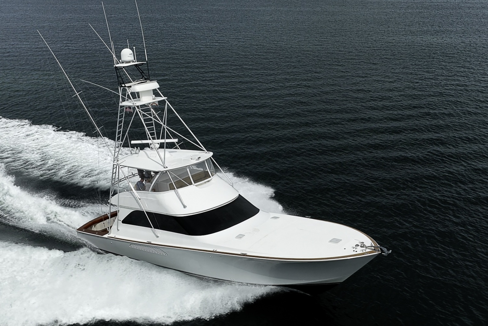 Viking 64 BIG BLUE - Running