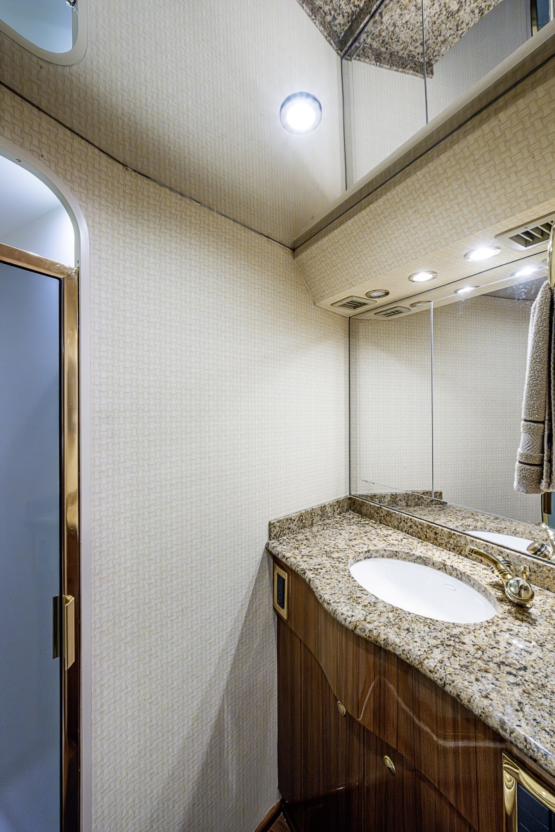 Viking 64 BIG BLUE - VIP Guest Stateroom Ensuite Head