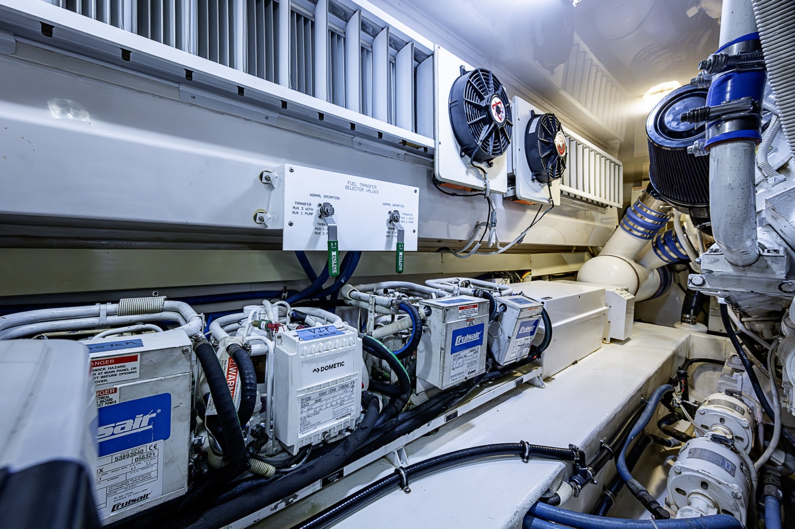 Viking 64 BIG BLUE - Engine Room