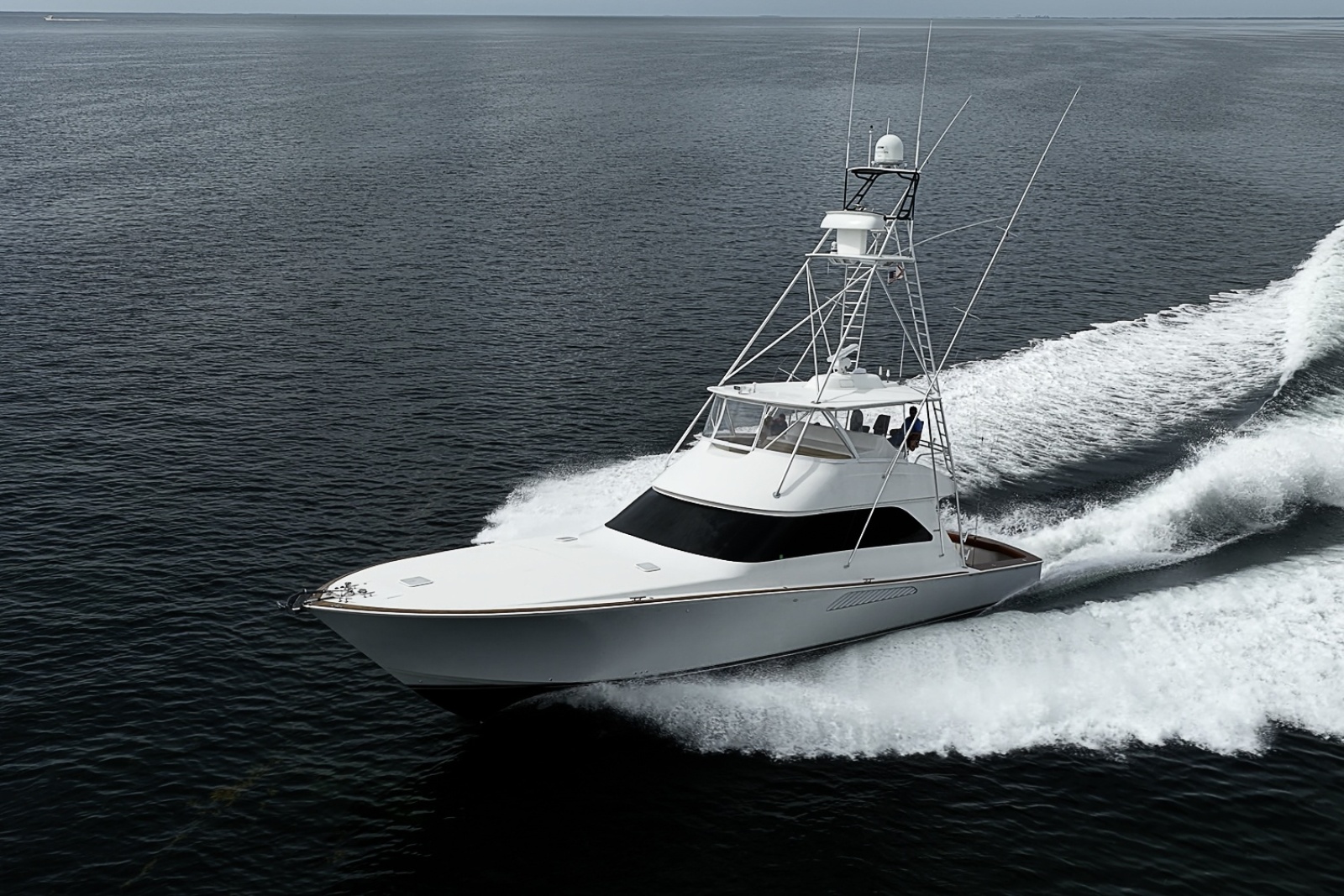 Viking 64 BIG BLUE - Running