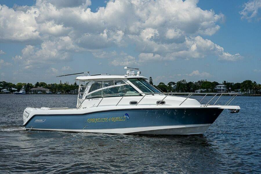 35' 2018 Boston Whaler 345 Conquest