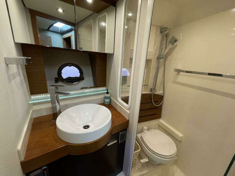 44ft Tiara Yachts Yacht For Sale