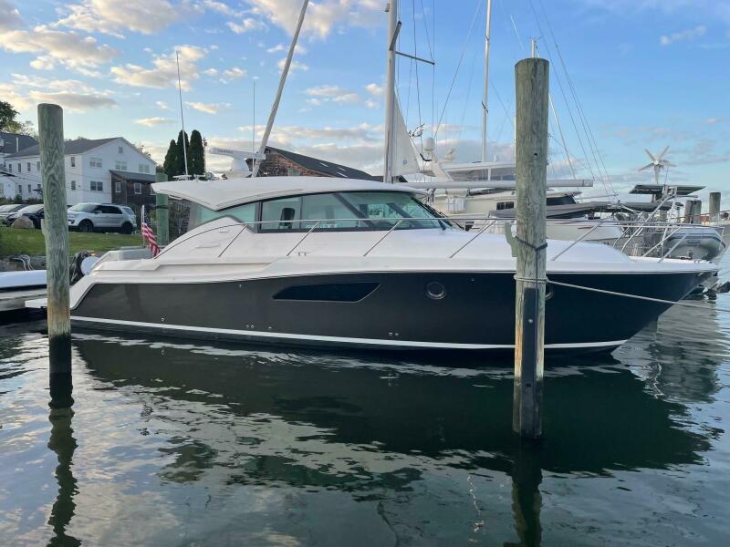 2016 Tiara C44 Coupe