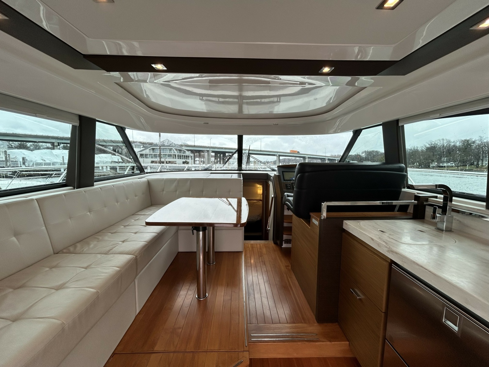 44ft Tiara Yachts Yacht For Sale