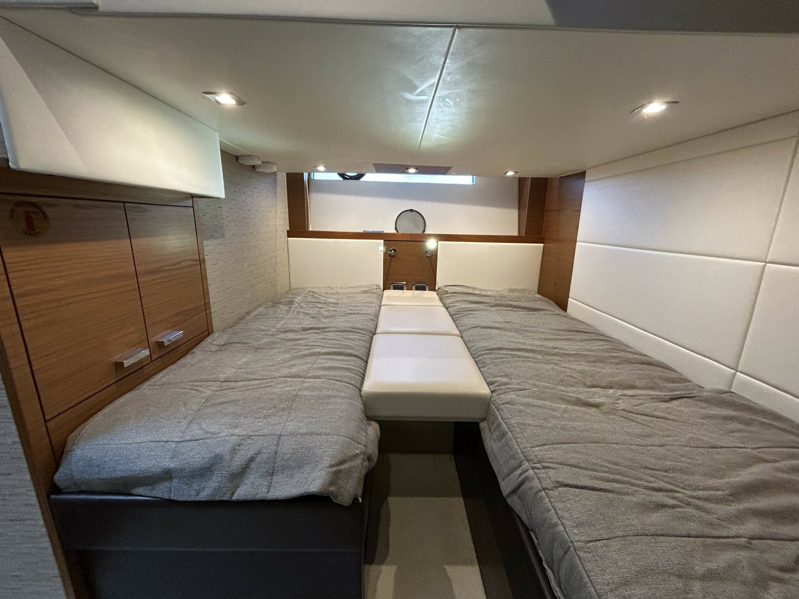 44ft Tiara Yachts Yacht For Sale